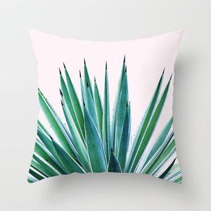 🔥LAST ONE 🔥 Green Plant Print Cushion Cover